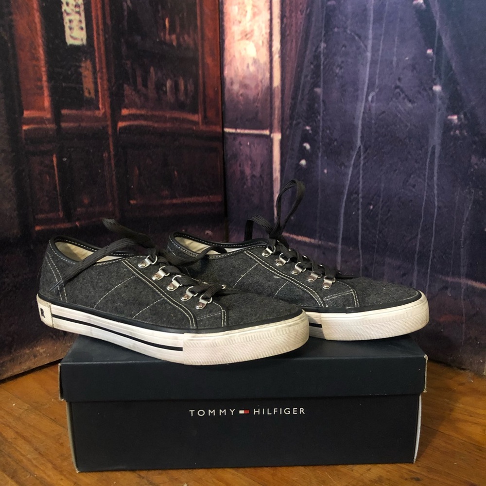 Tommy Hilfiger shoes